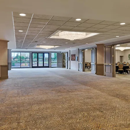 Sheraton Portland Airport Hotel-3